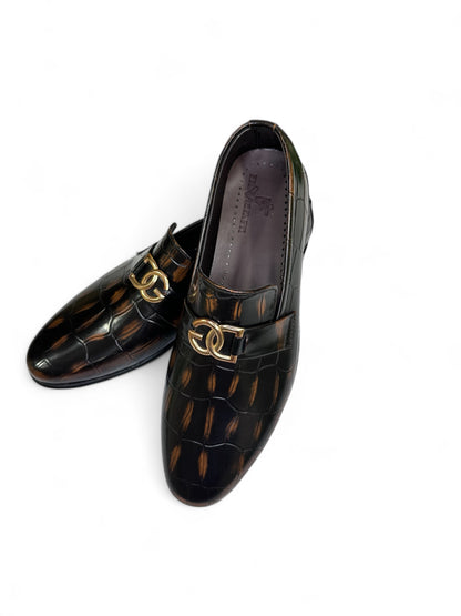 Men's Croc-Embossed Leather Slip-On Shoes with Gold Geometric Accent | Fraash